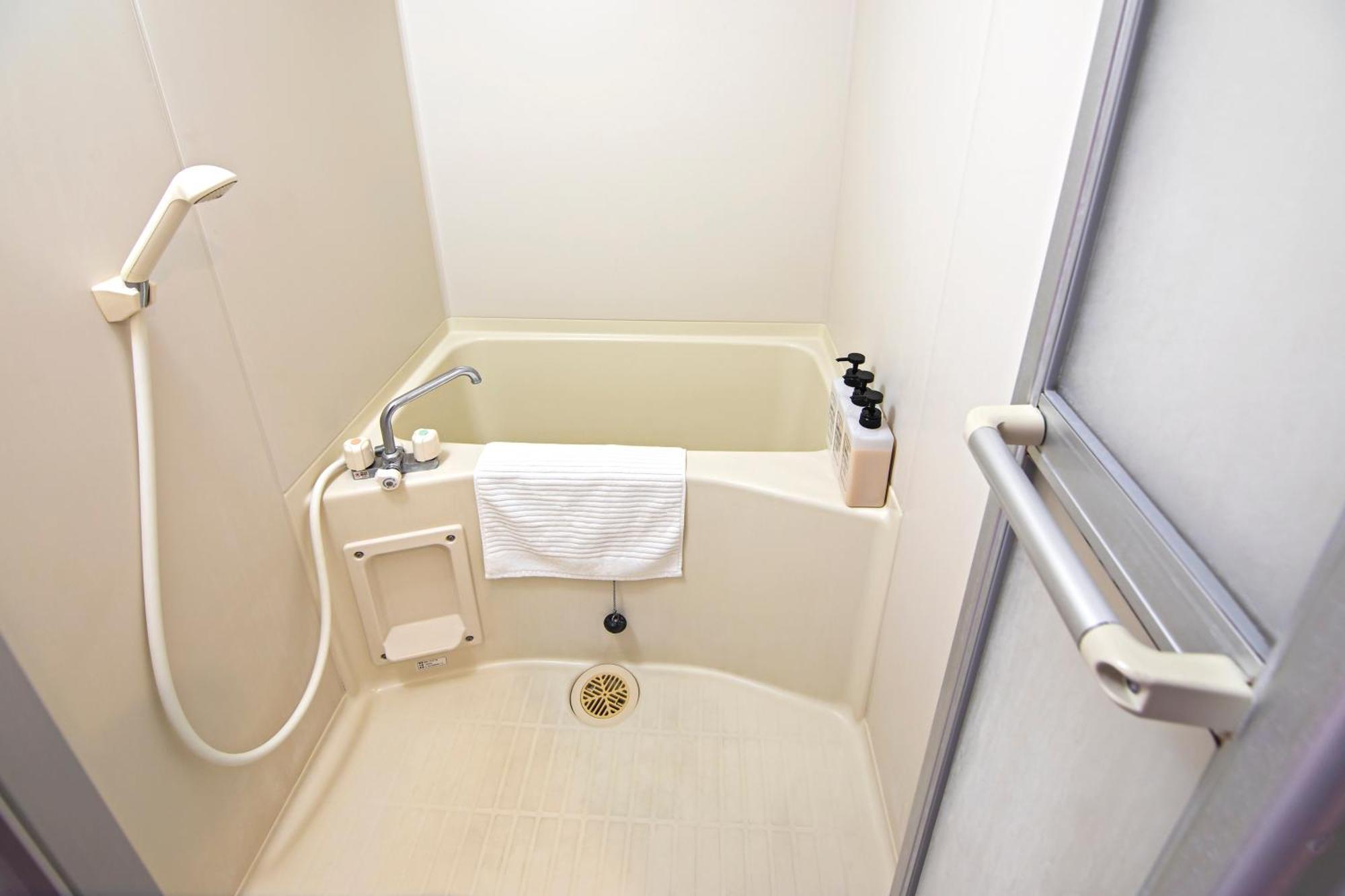 Apartamento Namba 3 Min Walk From Imamiya Or Daikokucho Station Osaka